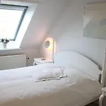 Rolso Retreat Knebel